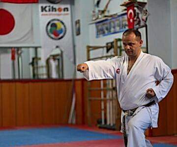 Erde Özcan Karate Salonu